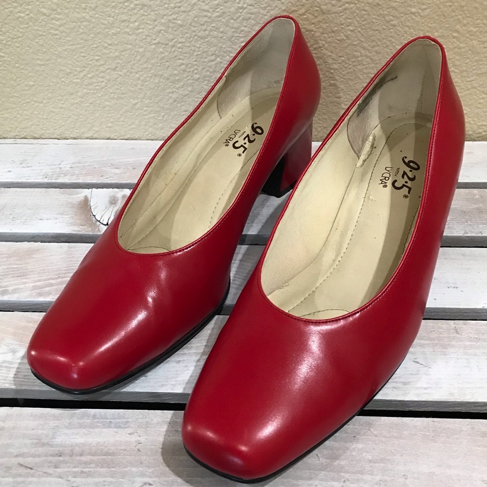 925 Lycra Red Pumps